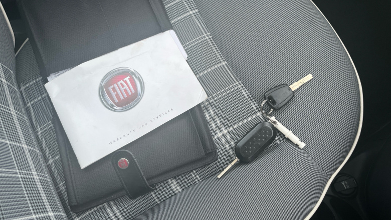 Fiat 500 1.2 Lounge 3dr Petrol Hatchback